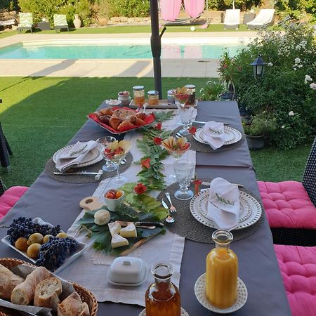 La Colombe Bed & Breakfast Tourrettes Luaran gambar